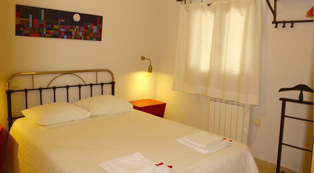 Apartamentos Puenteviejo อาเรนัส เด ซานเปโดร ห้อง รูปภาพ